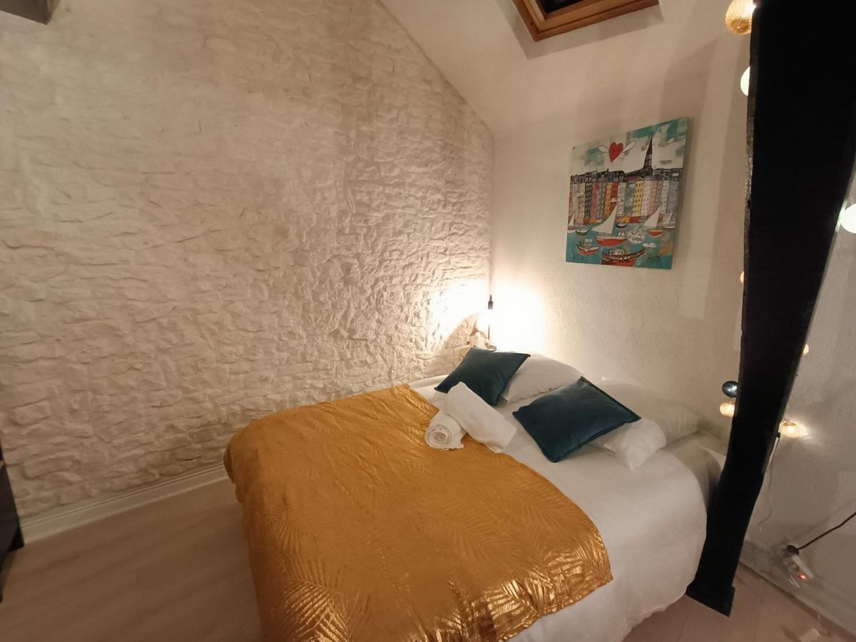 Ferienwohnung Le Coeur Du Centre Historique Refait A Neuf Honfleur Exterior foto